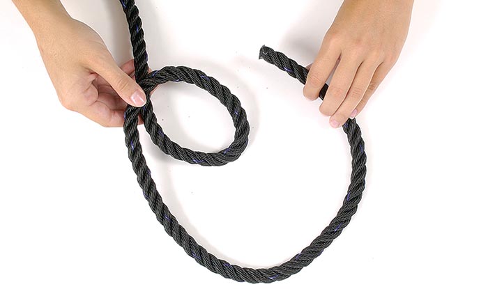 Bowline step 1